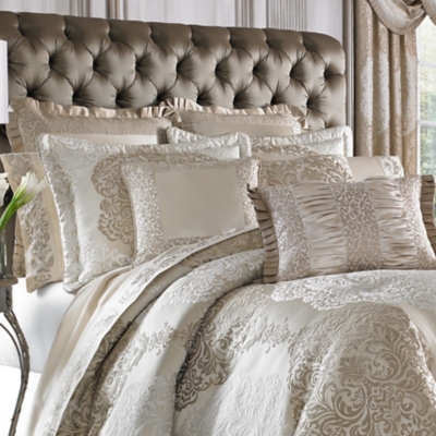 Bianco Comforter Set – J. Queen New York