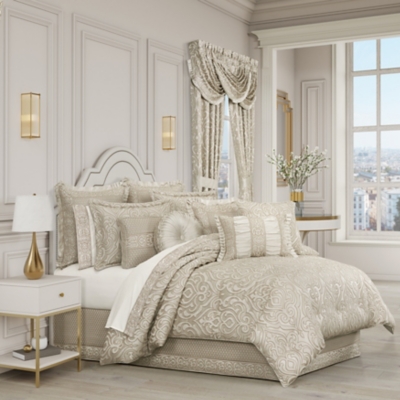 J.Queen New York Lugano Queen 4Pc. Comforter Set