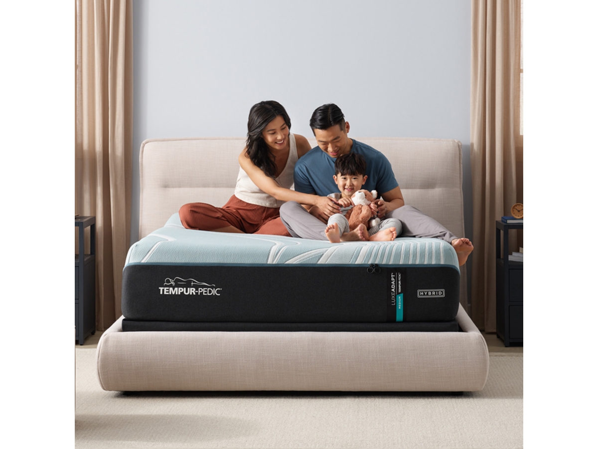 TEMPUR-LuxeAdapt® Medium Hybrid Queen Mattress | Ashley