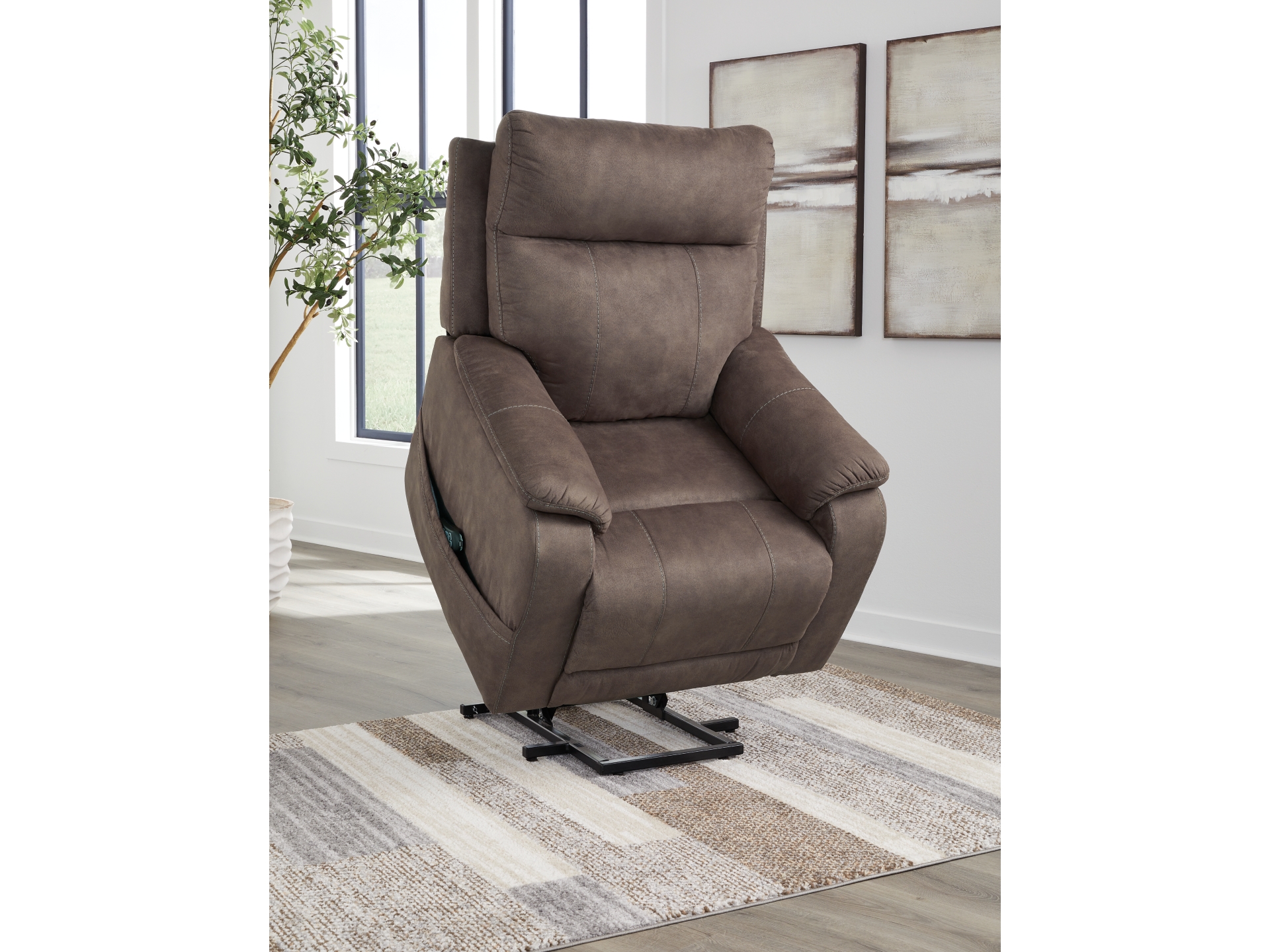 Crestmeade Power Lift Recliner Espresso 