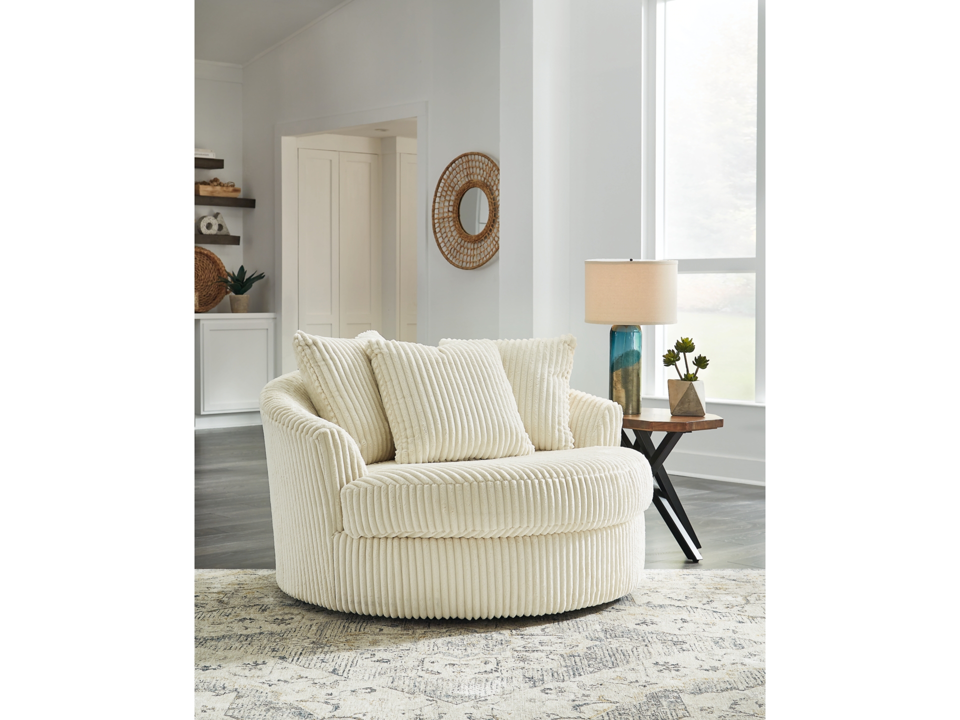 Image 5 of Lindyn Modular Sectional with Chaise Ivory 