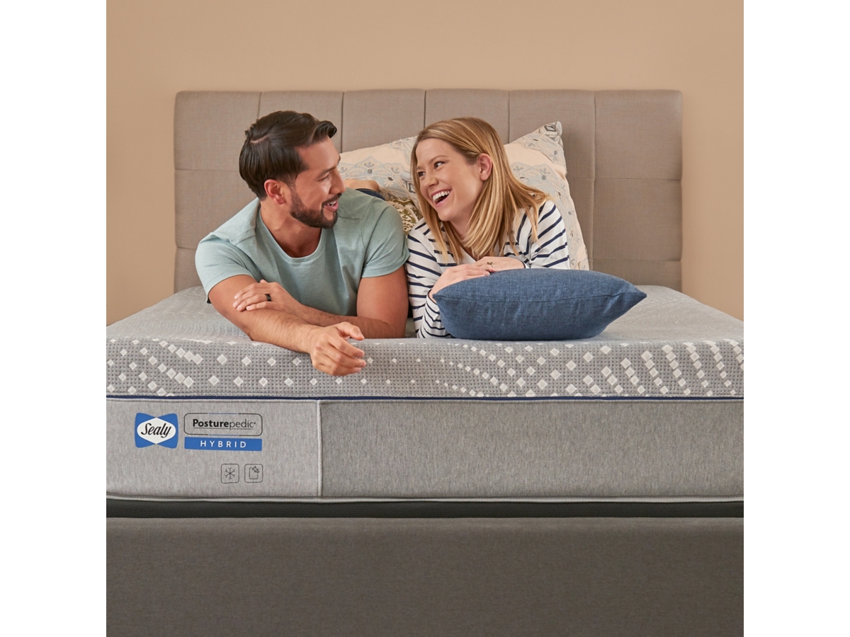 Sealy® Posturepedic® Canterbury Court Hybrid Soft King Mattress