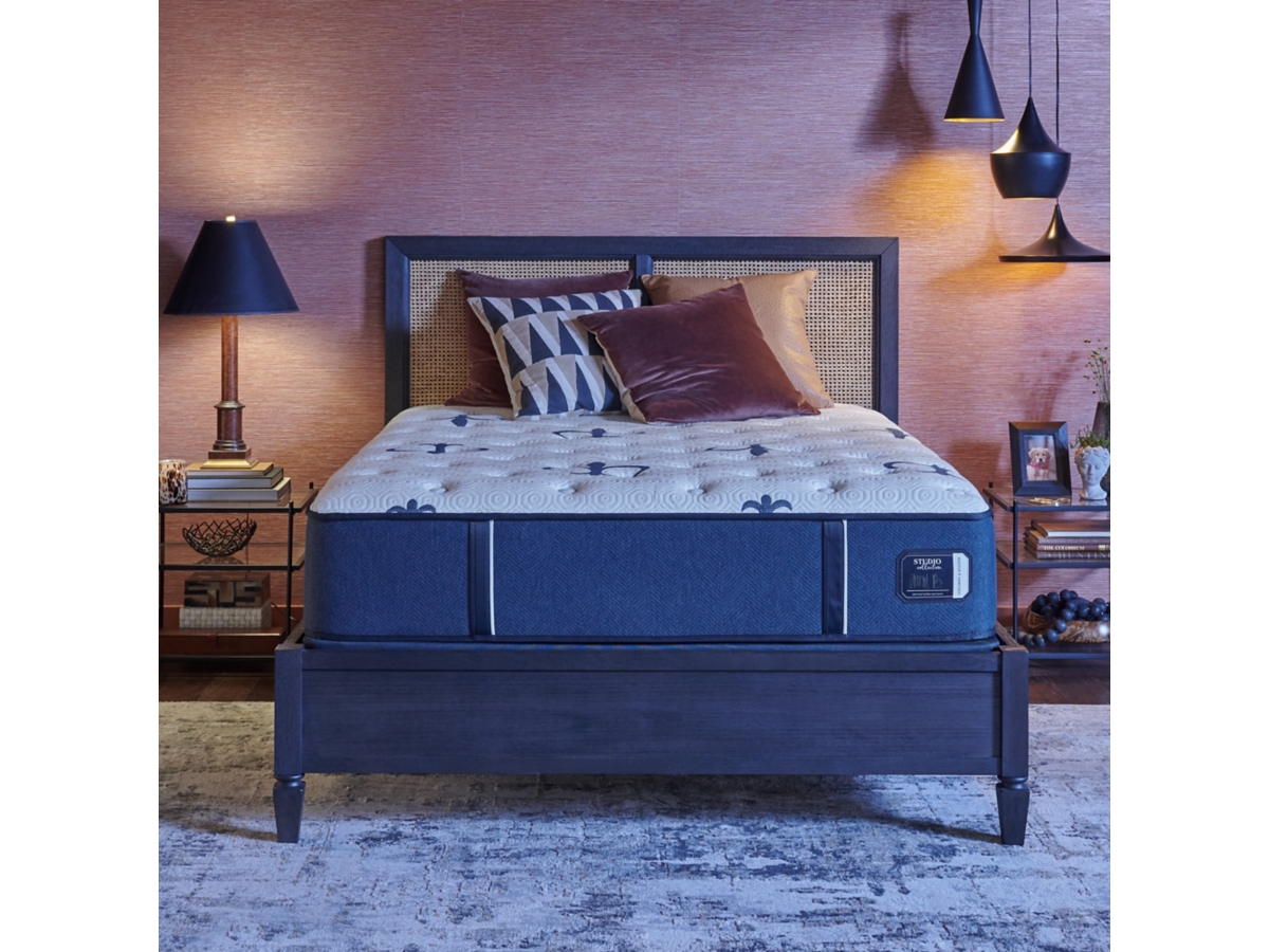 Stearns & Foster® Studio Collection Medium Tight Top Full Mattress
