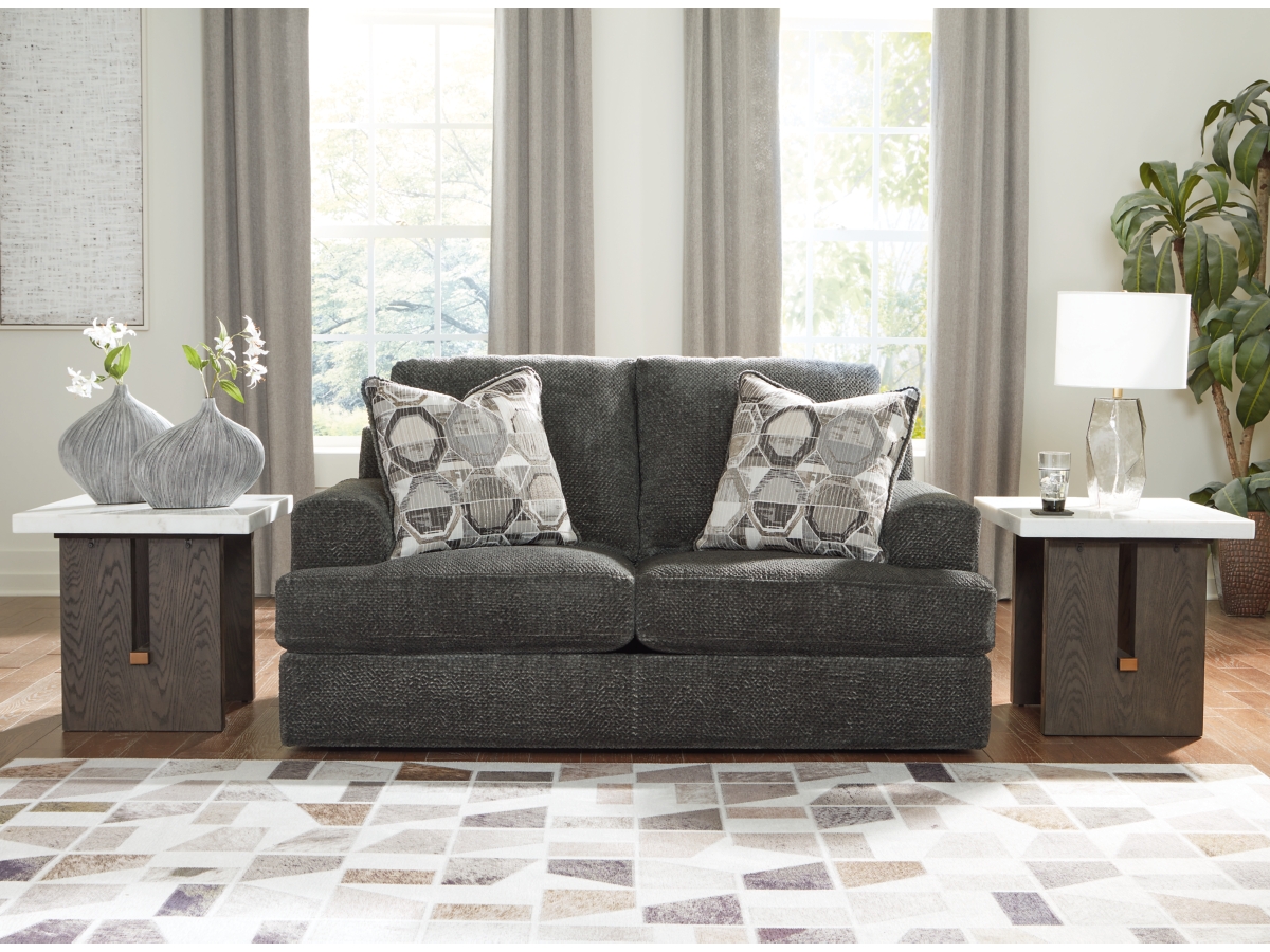 Karinne Loveseat Karinne Loveseat