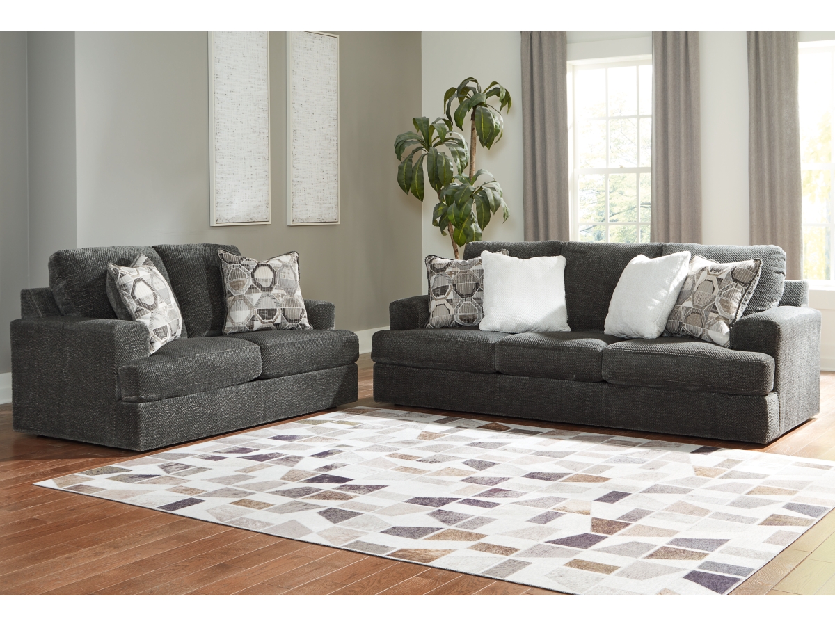 Karinne Loveseat Karinne Loveseat