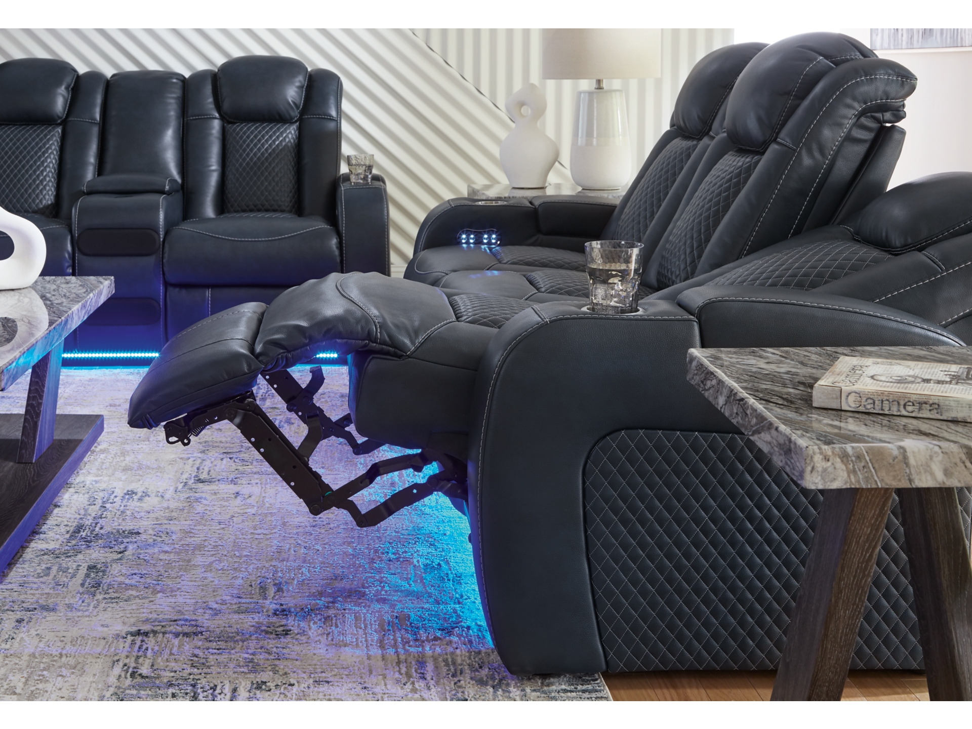 Image 3 of Fyne-Dyme Dual Power Reclining Sofa   Sapphire 
