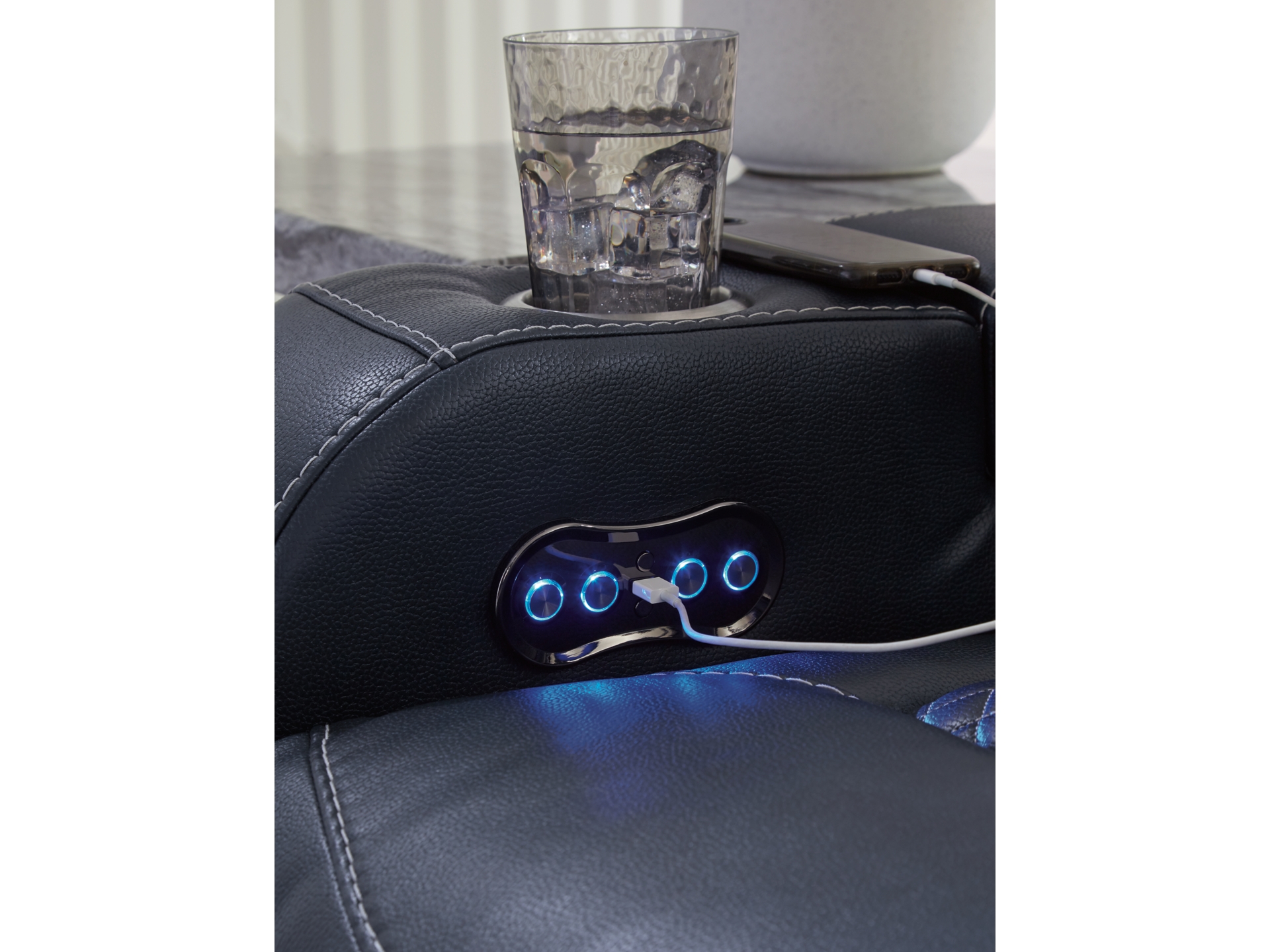 Image 2 of Fyne-Dyme Dual Power Reclining Sofa   Sapphire 