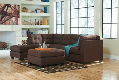 Maier 2-Piece Sectional with Chaise