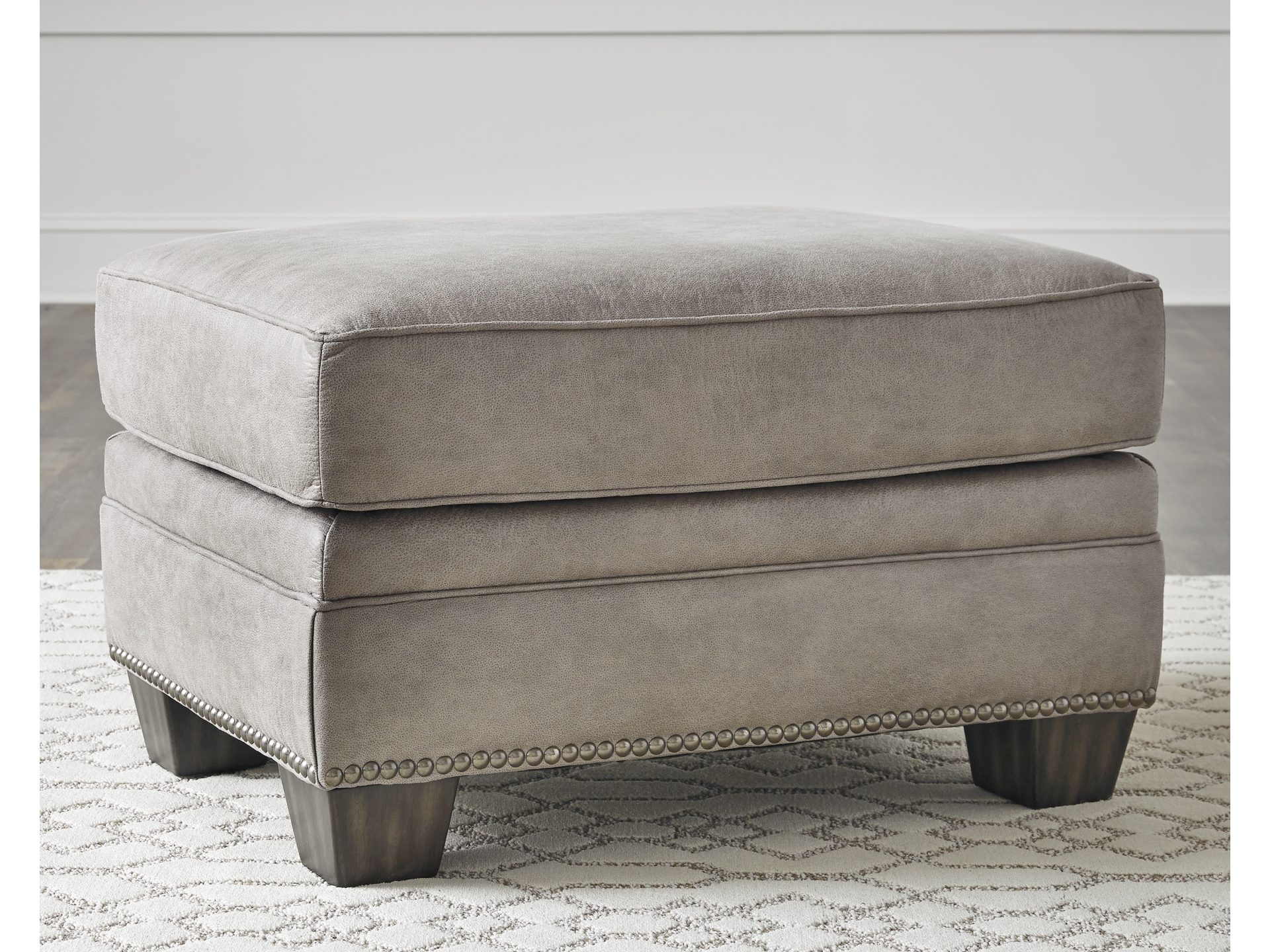 Image 4 of Olsberg Sofa, Loveseat, Chair and Ottoman