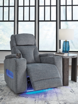 49802-13-ANGLE-OPEN-4X3-CROP?$