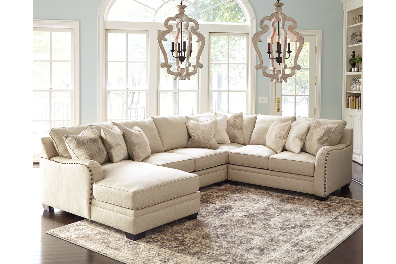 Luxora 4 Piece Sectional With Chaise