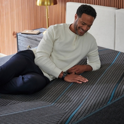 Beautyrest Level Two Medium Firm Hybrid 12 in. Full Mattress, Black, large