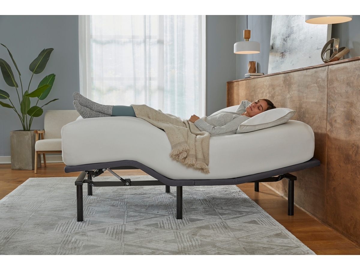 Serta Simmons Level 2 Twin XL Adjustable Base | Ashley