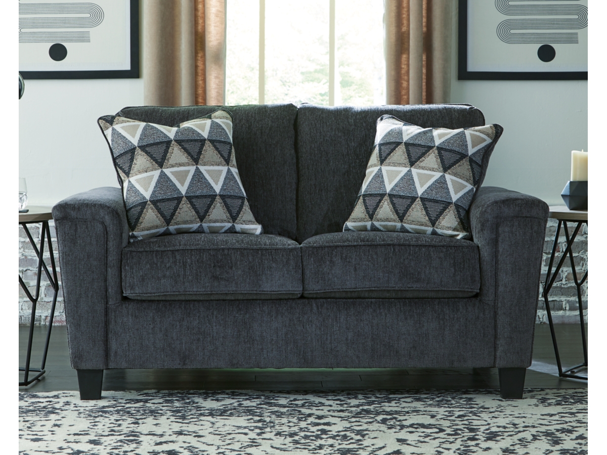 A❤︎ Abinger Loveseat | Ashley