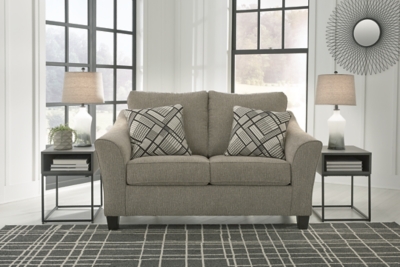 Barnesley Sofa & Loveseat