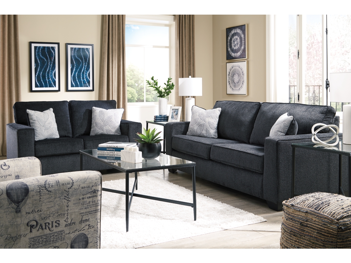 Altari Loveseat