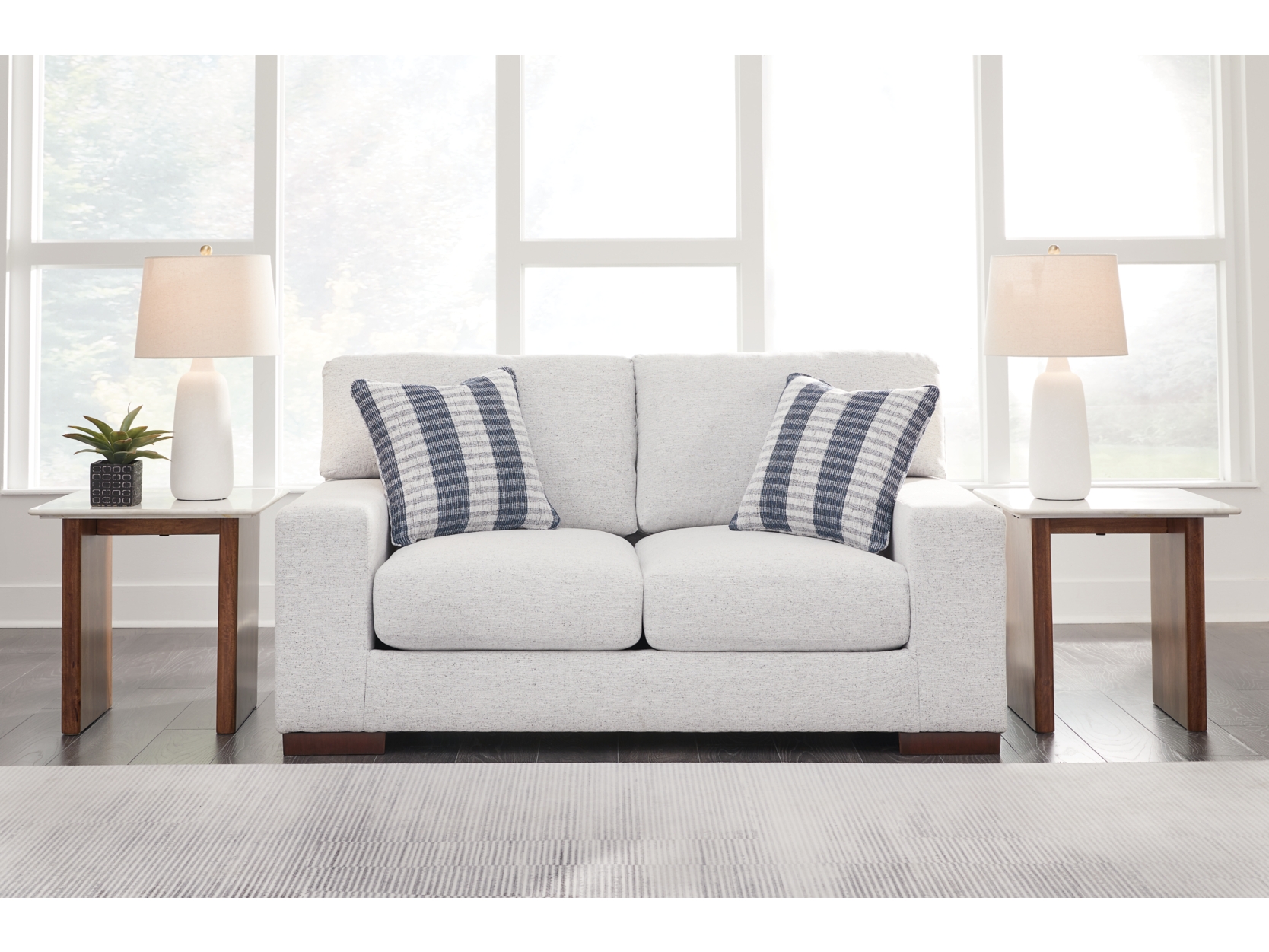 Belvoir Performance Fabric Loveseat