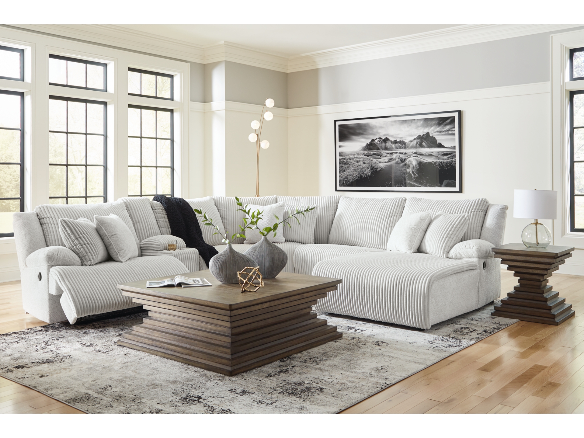Image 4 of Top Tier 6-Piece Manual Reclining Modular Sectional Alloy 