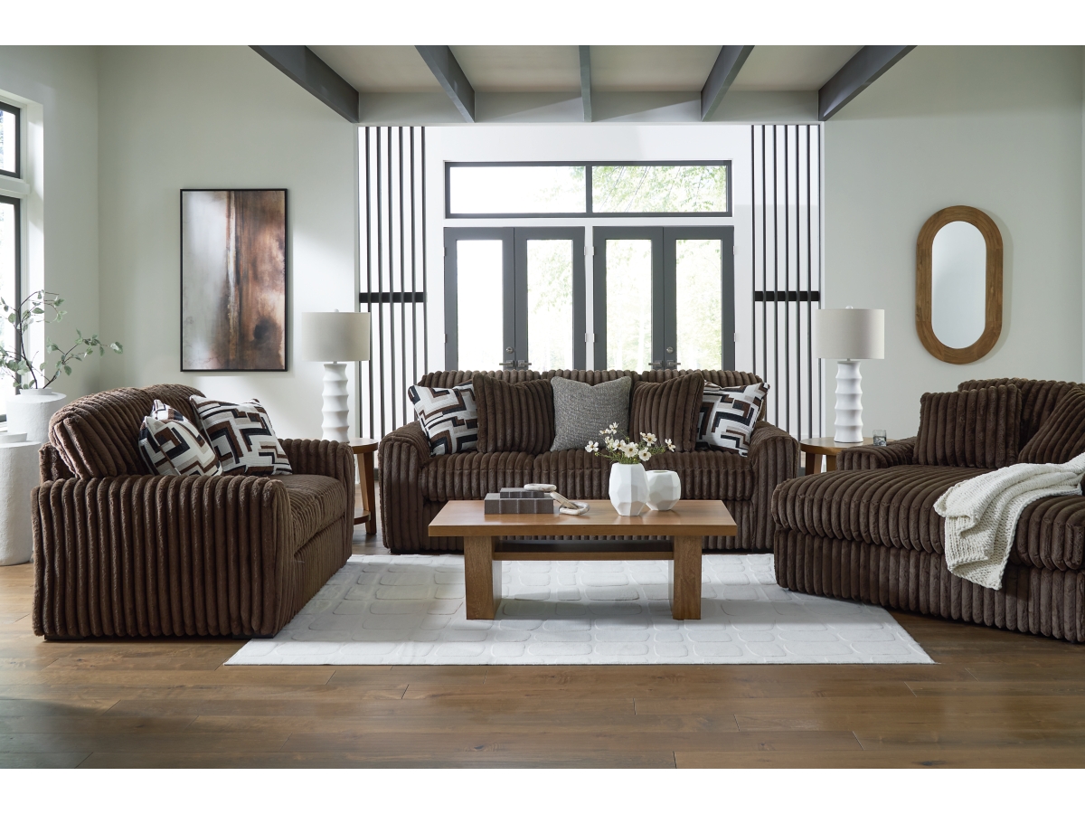 Midnight-Madness Chaise | Ashley