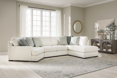 Flynndale 3-Piece Sectional with Chaise, , rollover