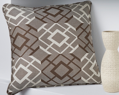 Raymond Pillow (Set of 4)