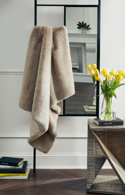 Gariland Throw, Taupe