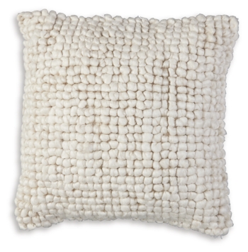 Aavie Pillow Image