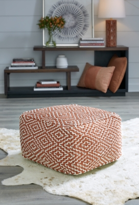 Brynnsen Pouf, Rust/Ivory, rollover