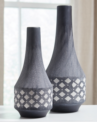 Dornitilla Vase (Set of 2), Black/White