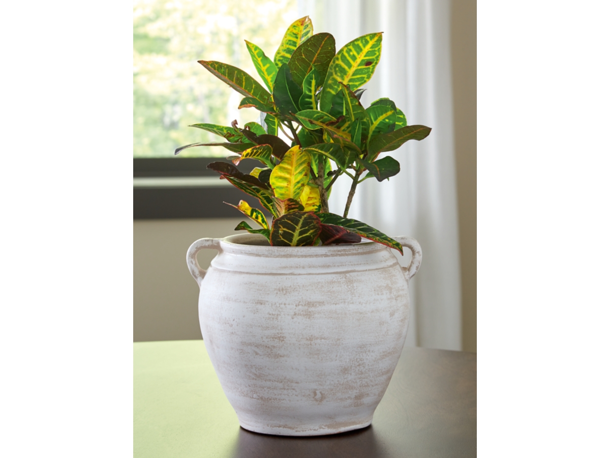 美品✨ Ashley Dimaia Vase アシュレイファニチャー 花瓶 輸入 Amazon.com: Signature Design by Ashley Meadie Traditional