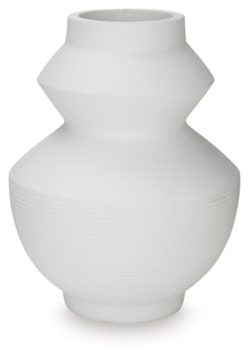 Naveen Vase, , grid