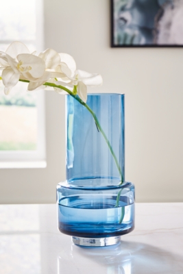 Bealen Vase, , rollover