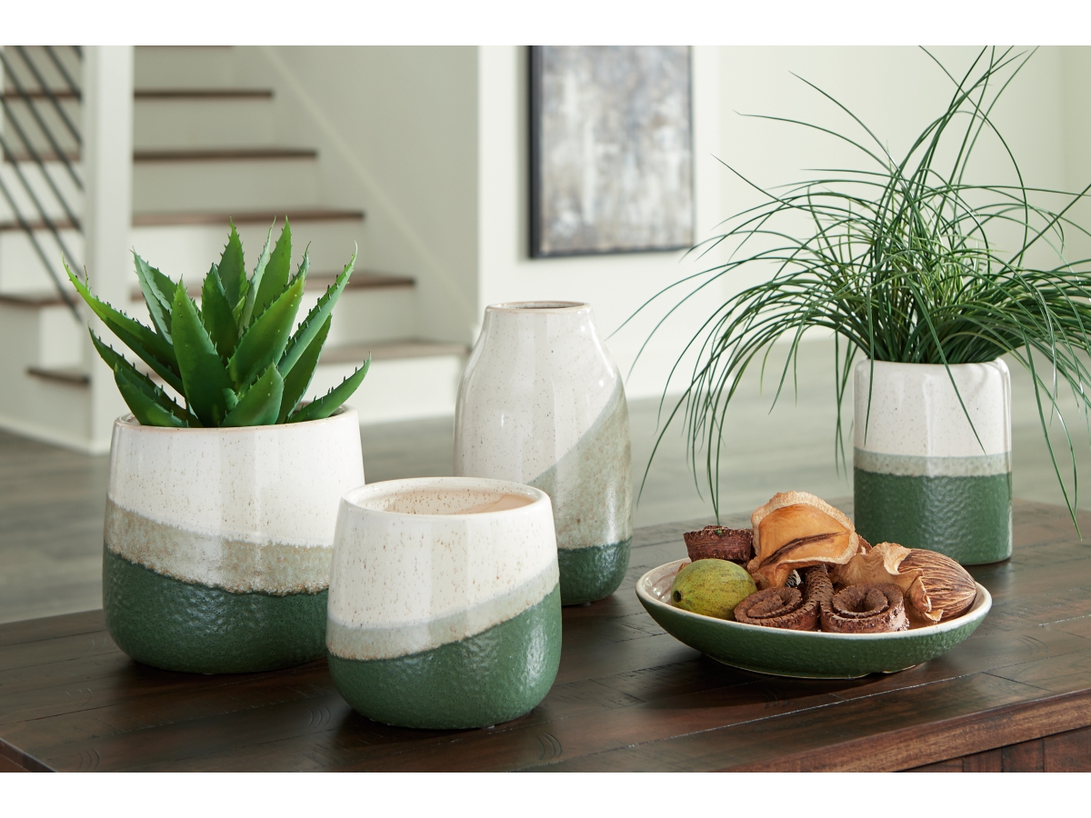 Gentset Accessory Set (Set of 5) | Ashley