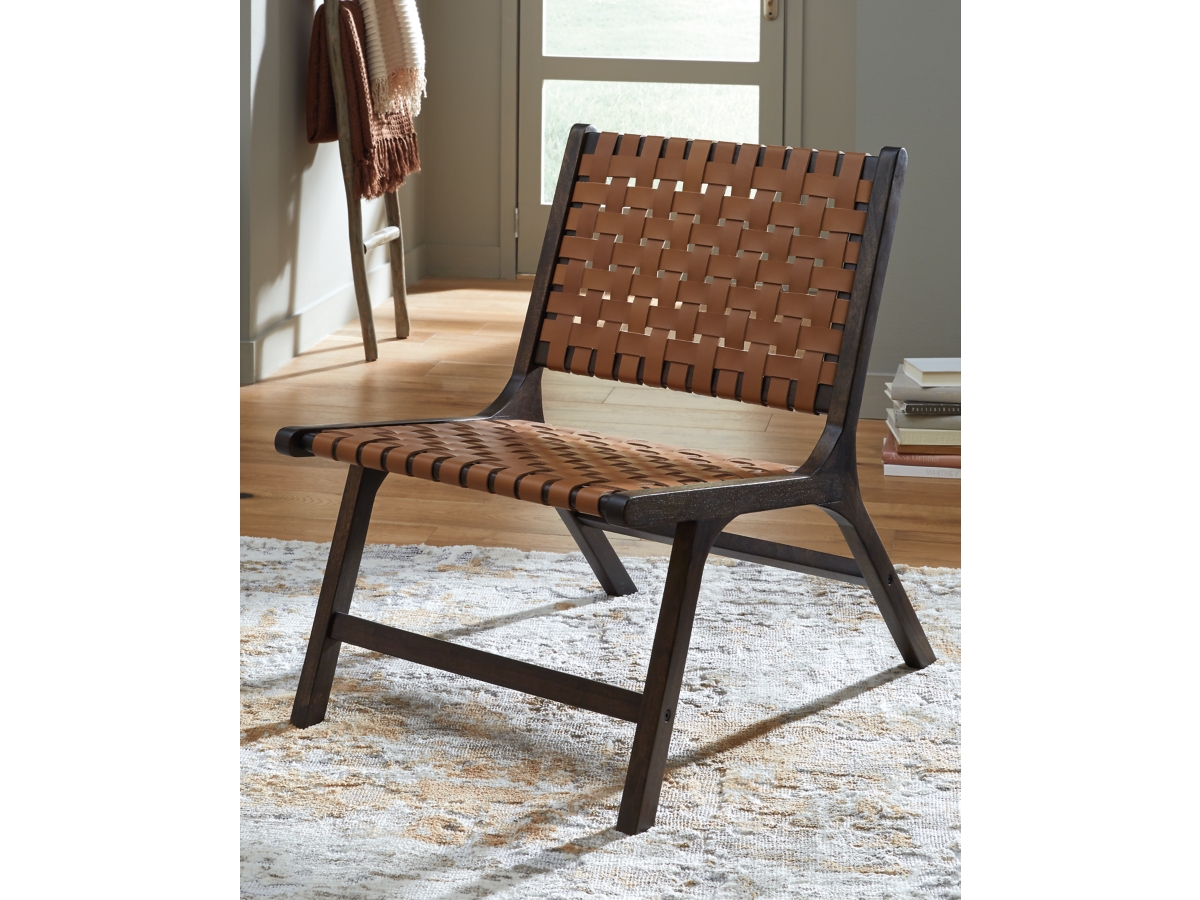 Fayme Accent Chair - Camel