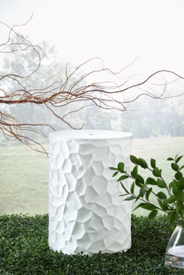 Jungrove Indoor/Outdoor Stool