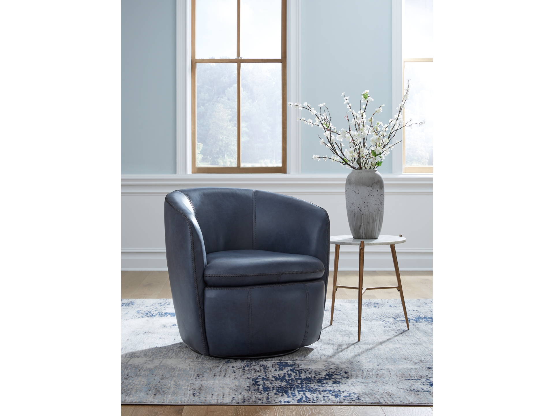 Image 1 of Kierreys Leather Swivel Chair 3 colors 