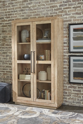 Belenburg Accent Cabinet, Washed Brown