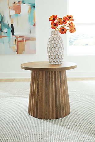 Ceilby Accent Table, , rollover