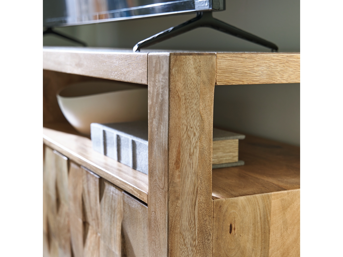 Hudwick Accent Cabinet | Ashley