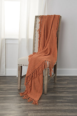 This is a gorgeous solid oversized throw at 50"x60". This is the perfect solution for year round comfort with style. There is no better way to stay warm than with this Rizzy Home collection throw.Machine washable | Oversized throws are great to lounge with | Durable for lifestyle use | Keeps body heat when in use