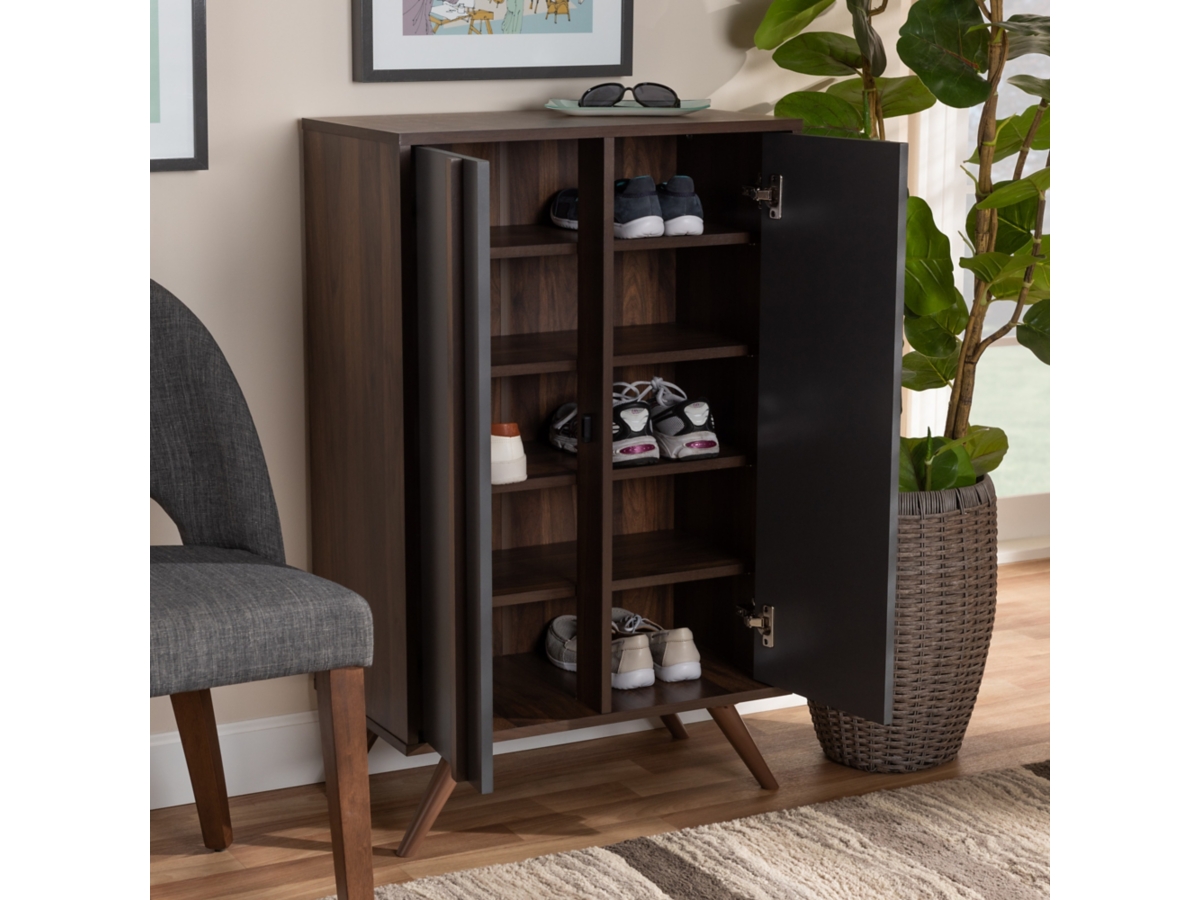 Naoki 2-Door Shoe Cabinet 15-Pair | Ashley