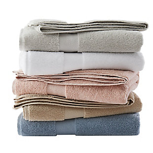 Plush, luxurious towel set made with only authentic Turkish cotton. This set comes in classic colors and includes everything you need with 2 bath towels, 2 hand towels, and 2 wash cloths. These towels are machine washable.100% luxurious turkish cotton | Machine washable | Made in turkey