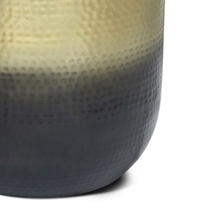 Gold ombre texture bottom close-up