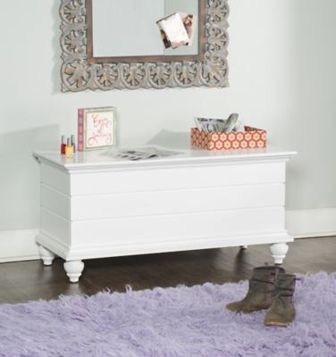 Linon Hardt Cedar Chest, , rollover