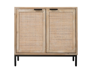 Relaxed Elegance Everlee Accent Cabinet