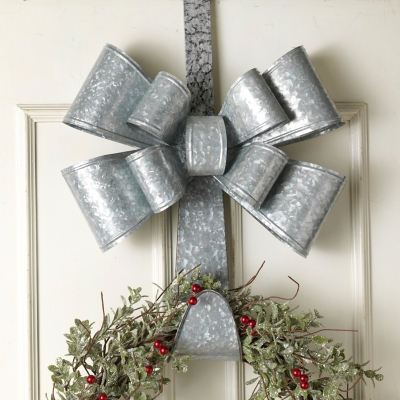 GIL Christmas Wreath Hanger, Silver