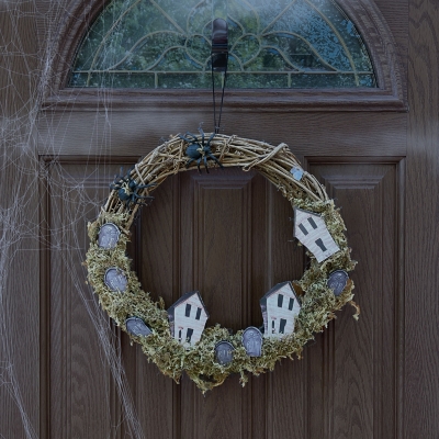 Haunted Hill Farm 15 Grapevine Wreath with Spiders Tombstones and Haunted Houses, Natural