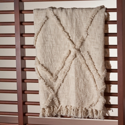 Diamond Muted Geometric Throw Blanket, Beige