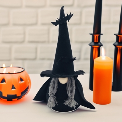 A600082255 Galt International Witch and Bats Gnome, Black sku A600082255