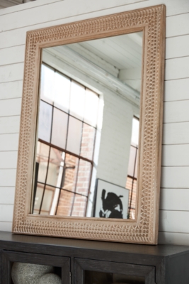 Belenburg Accent Mirror, Washed Brown